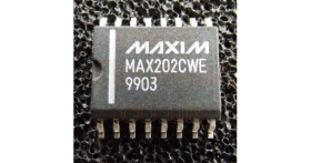 MAX202CWE Line Transceiver - Maxim