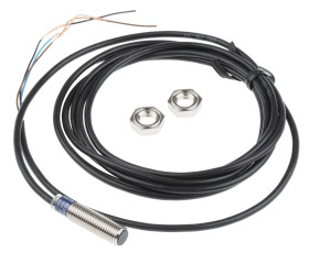Czujnik zbliżeniowy M8 Indukcyjny 2,5 mm Telemecanique Sensors Wpuszczany 10 36 V DC długość 33mm Gwintowany
