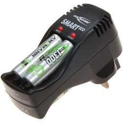Ansmann 1101-0004-UK Smart Eco Charger Set inc. 4xAA 1300mAh Batteries
