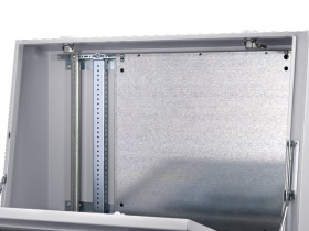 Akcesoria do obudów x 200mm, materiał: Blacha stalowa, Rittal