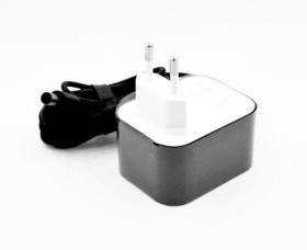 Wtyczkowy zasilacz impulsowy 18V / 1,67A