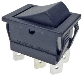 AE-C1561ALAAA przełącznik kołyskowy DPDT ON-(ON)