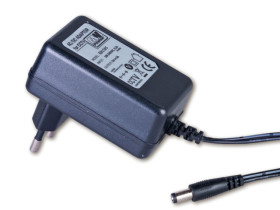 Zasilacz impulsowy +5V 3A 2.1/5.5mm EB1505
