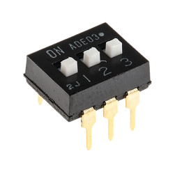 Przełącznik DIP 3-pozycyjny SPST THT 100 mA przy 24 V DC -30 → +85°C