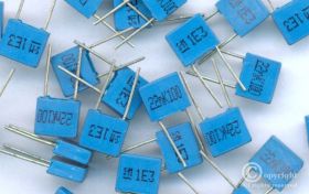 22nF/100V r=5mm KONDENSATOR (10 SZTUK) (MKT)