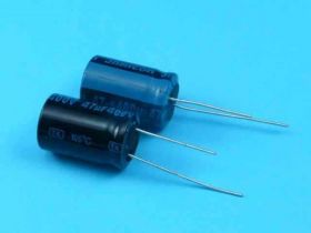 47uF/400V 16x25 105° JAM ELKO