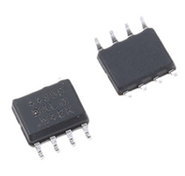 MOSFET P-kanałowy 8,1 A SOIC 30 V SMD Pojedynczy 2,5 W 24 miliomy