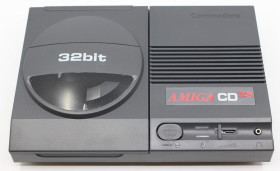 Commodore CD32 Boxed System Complete