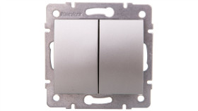 Logi Łącznik Zwierny Podwójny Śrubowy 10Ax 250V Srebrny 021022143 25188