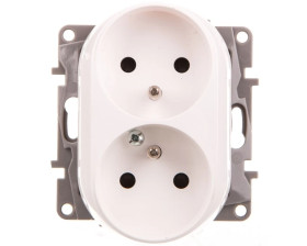 NILOE Gniazdo podwójne z/u do ramek wielokrotnych z przesłonami białe 764542