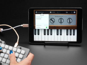 iOS Lightning to USB OTG Cable [Discontinued]