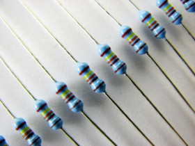 Rezystor metalizowany MF 0.5W 6R8 1% 0207