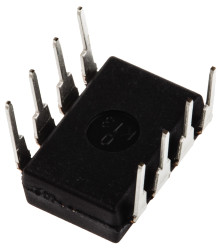 Wzmacniacz operacyjny Otwór przezierny Podwójne, pojedyncze 1 5,5 → 36 V MDIP 200MHz