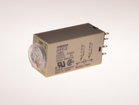 Przekaźnik czasowy H3Y-2 (230V AC) 30min.