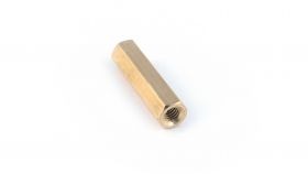Dystans 18 mm, W/W, M3, mosiężny