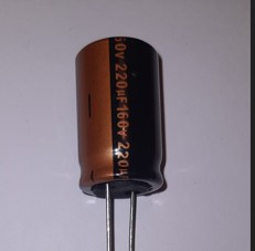 Kondensator elektrolityczny 220uF 160V 16x25mm 105' RGA LELON