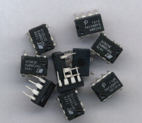 TNY288PG DIP-8C 7PIN UKŁAD SCALONY