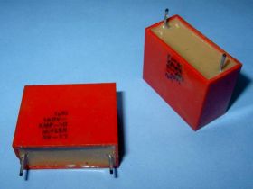 1,8uF/160V KMP-010 KONDENSATOR