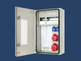 Rozdzielnica budowlana 15 modułów 16A/5P + 32A/5P + 2 X 2P+Z 230V IP54 RB-4