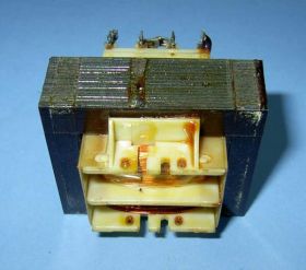 TS-5/5 15,5V/0,3A ### TRAFO