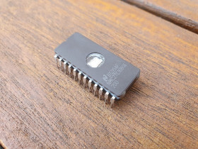 27C16B EPROM - For Commodore PET etc