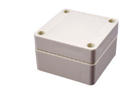 Obudowa Poliwęglan szerokość zew. 66 mm długość zew. 66 mm wys. zew. 40,6 mm Hammond IP68