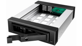 ICY BOX Obudowa dysku twardegorozmiar: 3.5 inzłącze: 1 x SATA 1,5/3,0/0,0 Gbit/s Aluminium, 1x SATA