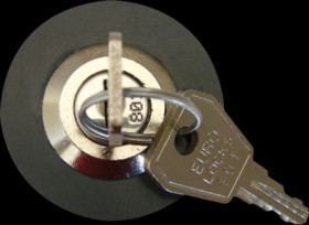 Socket lock, no. 807, for sockets, 102845