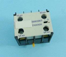 PRZEDNI STYK POM.TR1D/F,TR1E 2xNO