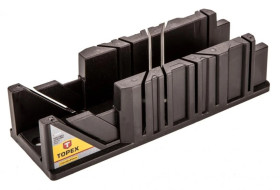 Skrzynka uciosowa plastikowa 212 x 42 x 44 mm /5szt./