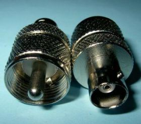 PRZEJ.GN.BNC-&gt;WT.UHF BNC-1521