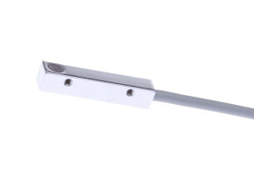 Czujnik indukcyjny 25x5x5mm zabudowany Sn: 1,5mm 10-30V DC PNP NO złącze kablowe 2m PUR IP67 IBQ50106