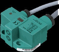 Inductive sensor, 2 wire, surface mounting, flush, 2 Form B (N/C), 70133353