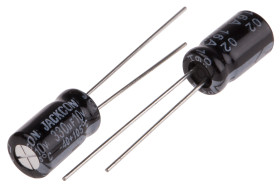 Kondensator 330μF 10V dc Radialny, Otwór przelotowy RS PRO roztaw: 2.5mm 6.3 (Dia.) x 11mm