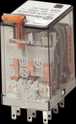 55.33.8.230.0010 Relay with plug-in terminals, 3 CO, 10 A, 230 V AC