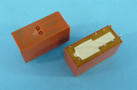 230V 16A/250V 1STP RT315730 SCHRACK