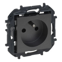 Niloe Step Gniazdo 2p+z, zaciski automatyczne, z przesłoną - kolor stalowy 863433B