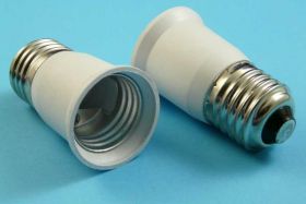 ADAPTOR ŻARÓWKI E-27/E-27