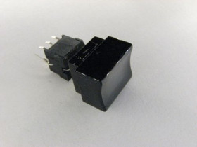 Przełącznik przyciskany podświetlany PS004-N22NPS3XKUBXX-1