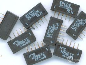 J1956M FILTR Z FALĄ POWIERZCHNIOWĄ 5PIN JEDNORZĘDOWY