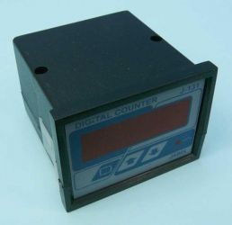 J-131 LICZNIK IMPULSÓW ZZiU