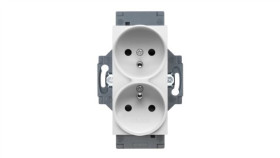 Gniazdo Z Uziemieniem 2P+E 16A, Podwójne, Z Przesłonami Styków, Zaciski...