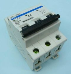 20A 3B BEZP.INSTALACYJNY TRACON