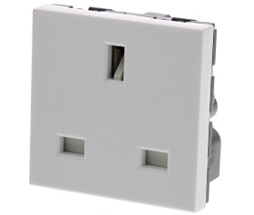 Gniazdo wtykowe Typ G - brytyjski Montaż wpuszczany Legrand 13A Zacisk śrubowy