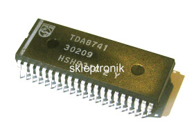 Układ TDA8741