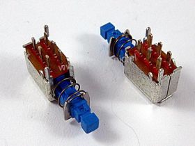 PRZEŁ.<47>DŹWIG.CHWILOWY(ON)-OFF-(ON)