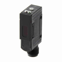 Czujniki fotoelektryczne Retrorefleksyjny w obudowie prostokątnej Omron PNP zakres 100 mm
