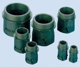 Łącznik do kanałów kablowych PMA gwint M25 25mm Złącze proste PA 6 IP66 Szary