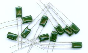 6,8nF/400V r=5mm KONDENSATOR (10 SZTUK)