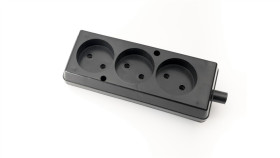 Gniazdo Przenośne Trzykrotne 16A 2P 250V Czarne Gn-360